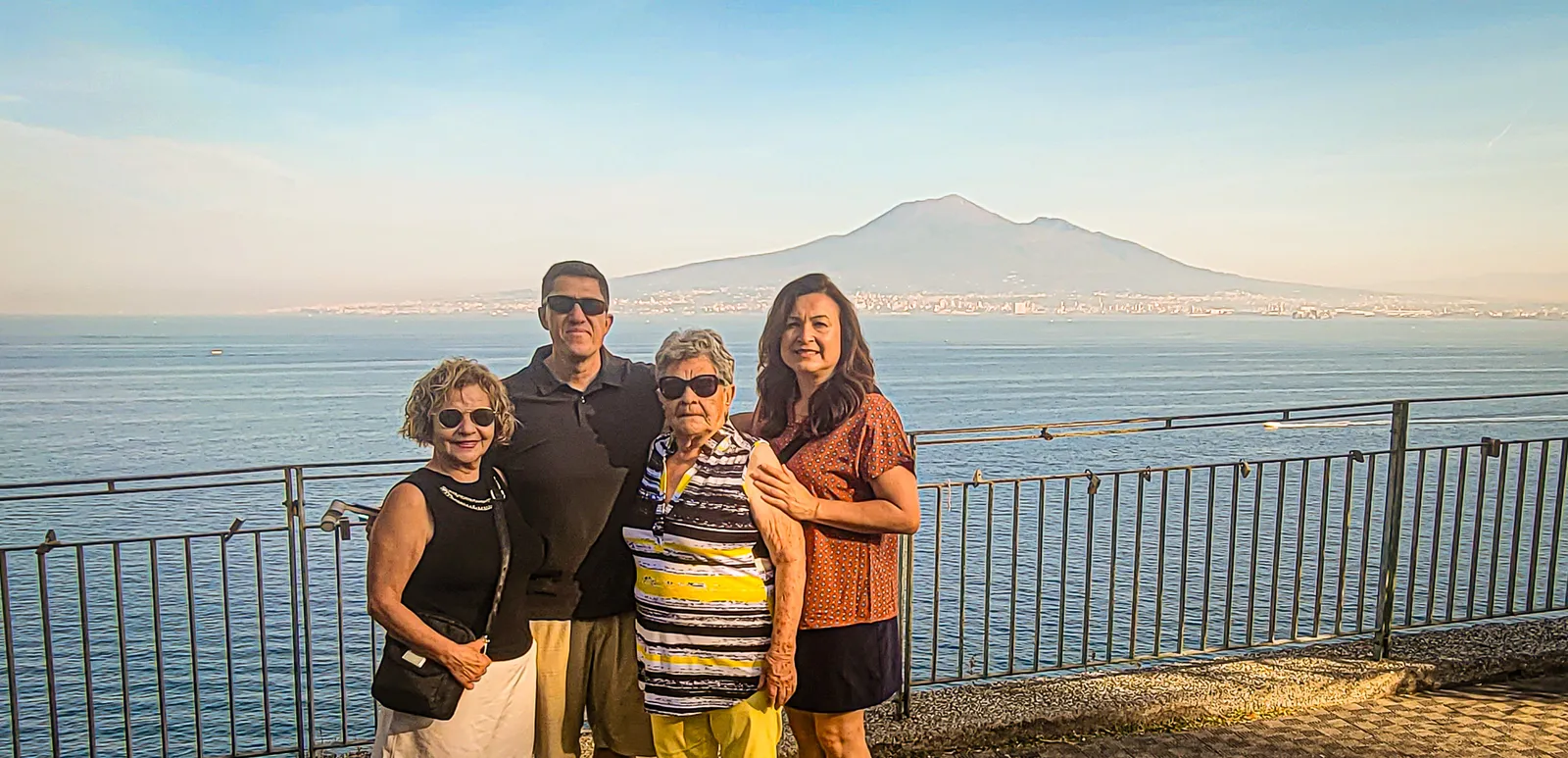 Amalfi drive family.MHqowazn