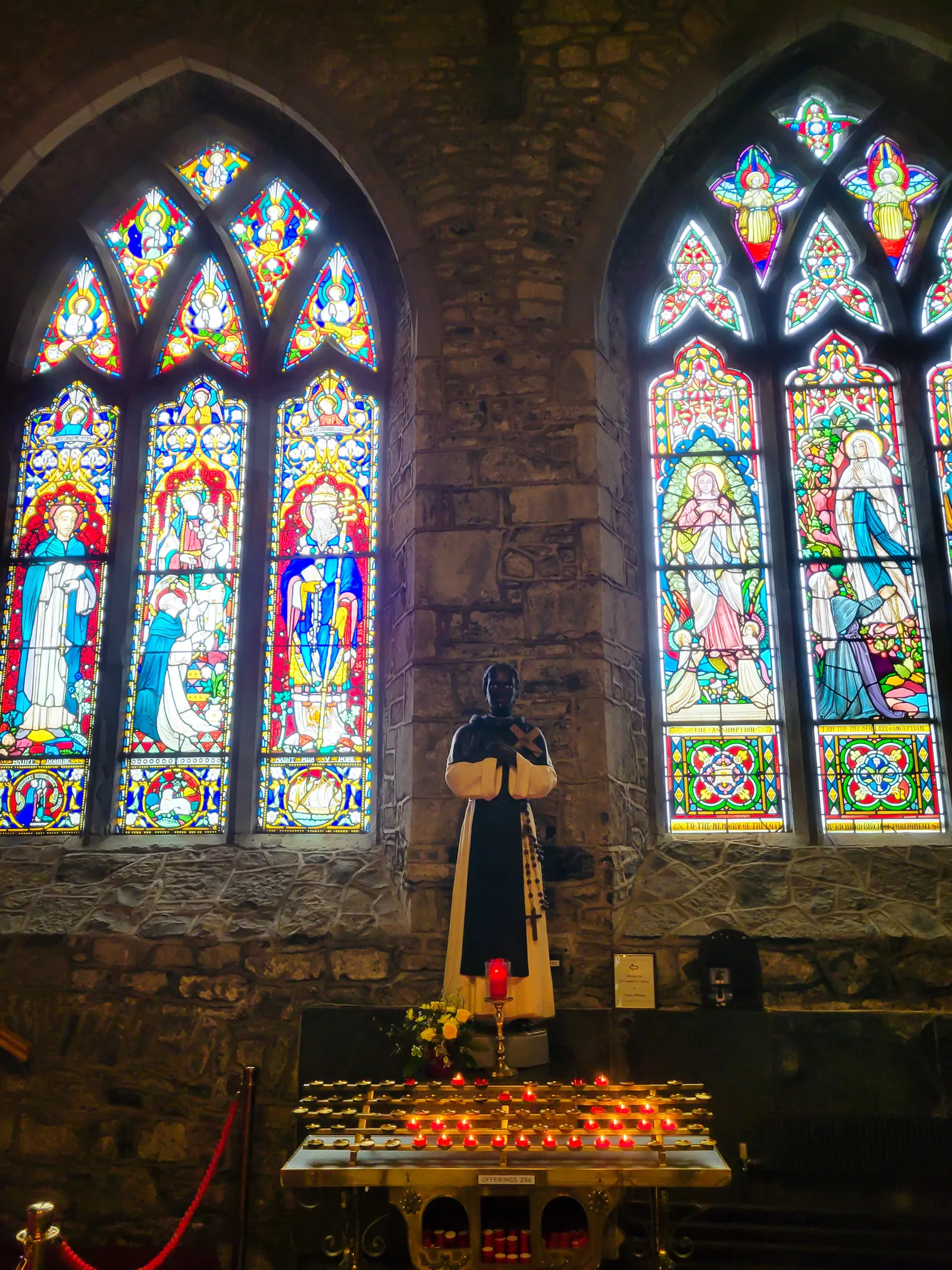 Black abbey picture 4.Cja9ZS9i