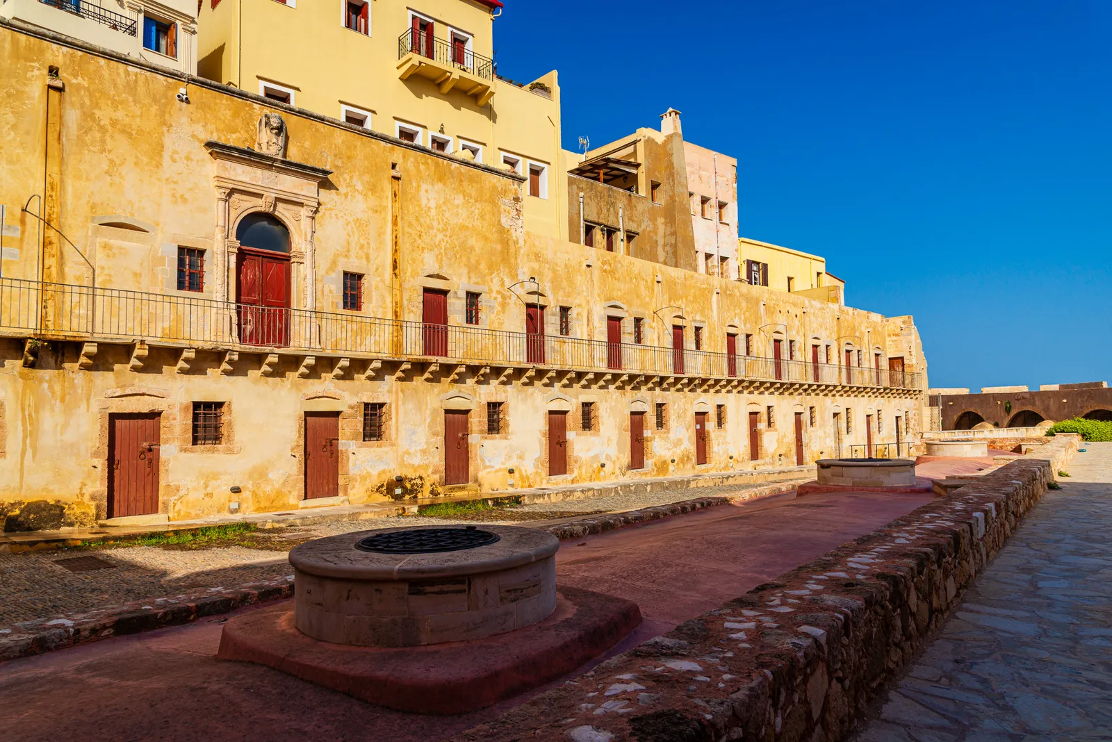 Chania 3.BxFcO zW