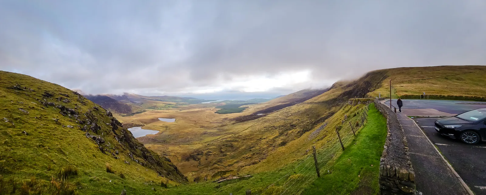 Conor pass wide.DwqlWcT6