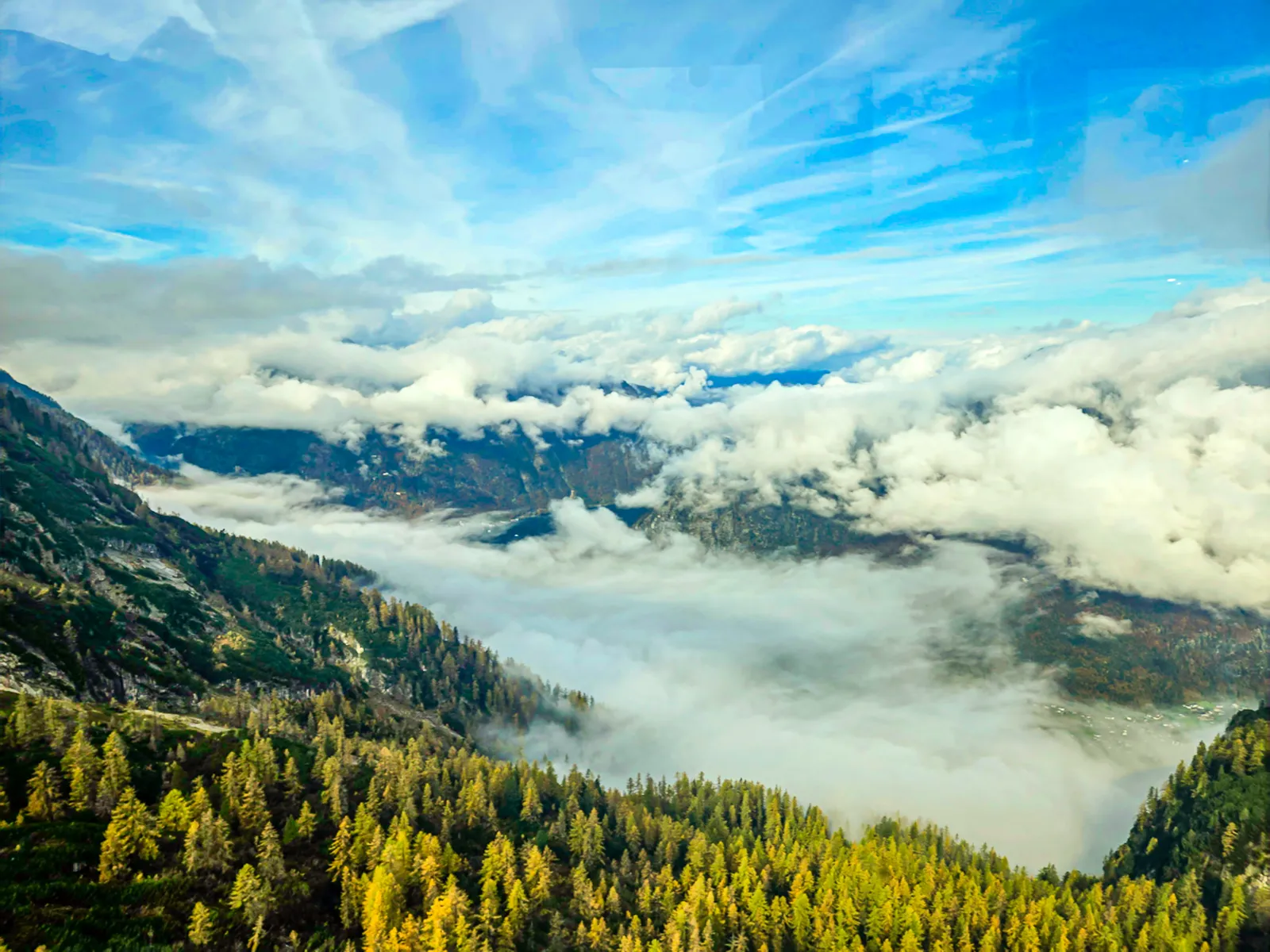 Dachstein cave world view1 1.Cq8EA2LA