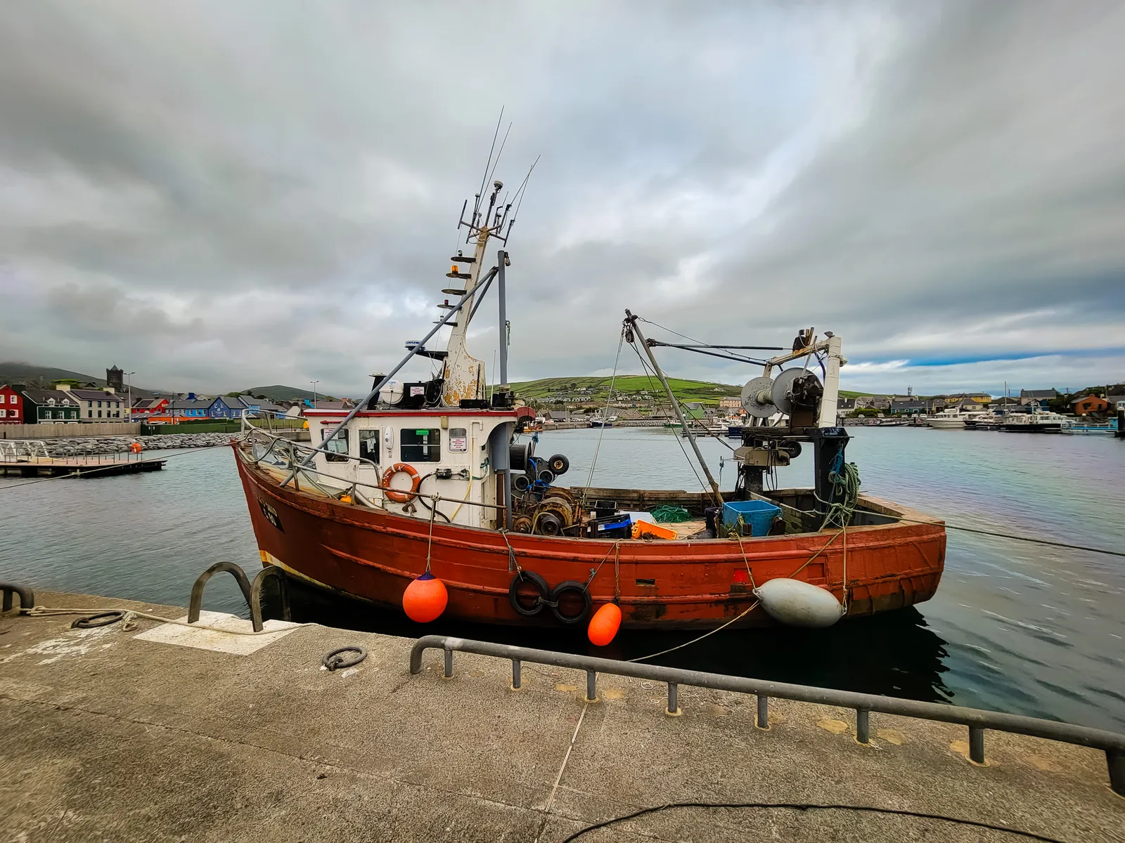 Dingle harbor exploring 4.DDI427Ga