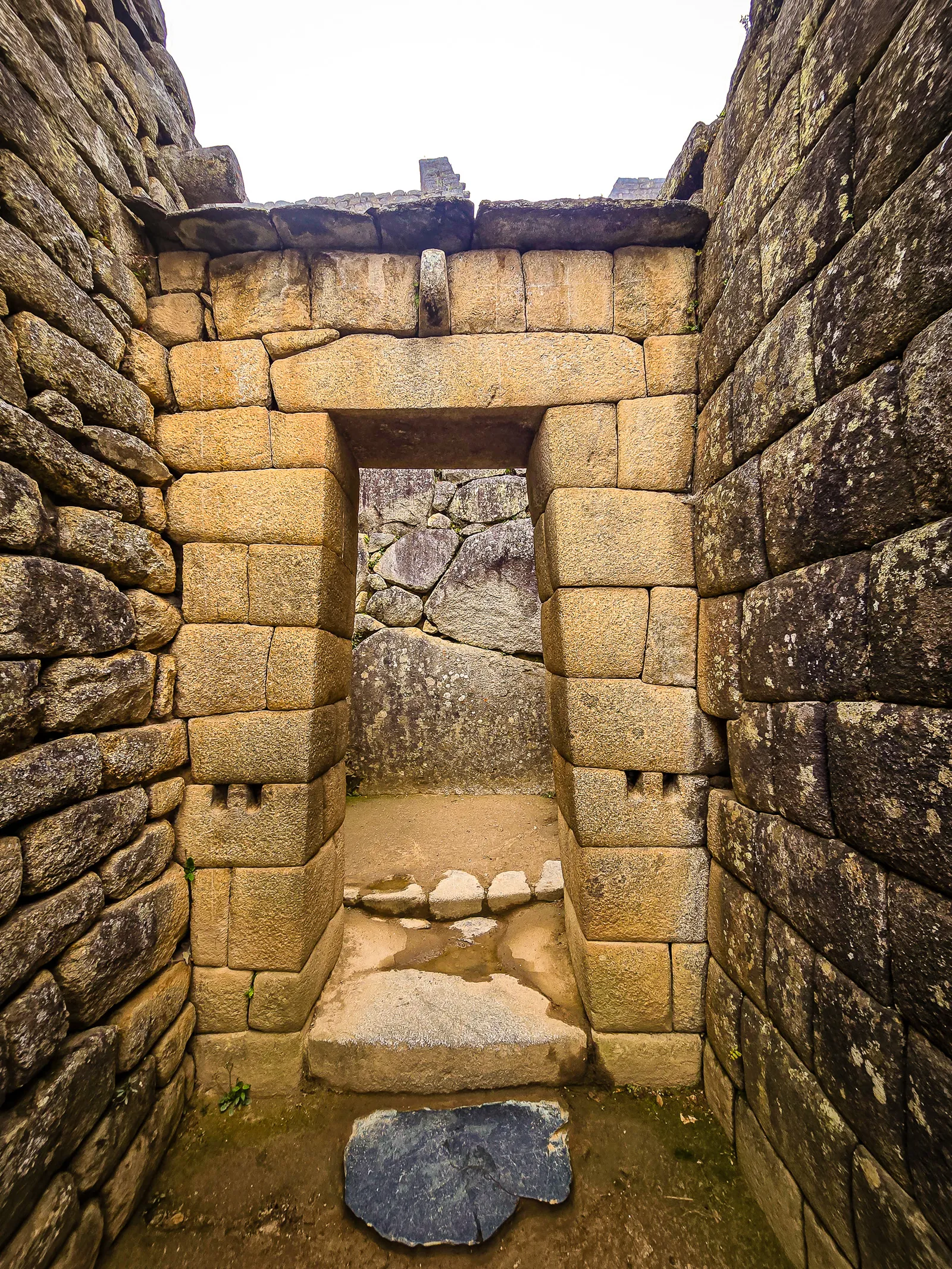 Door way machu picchu.SUuMryur