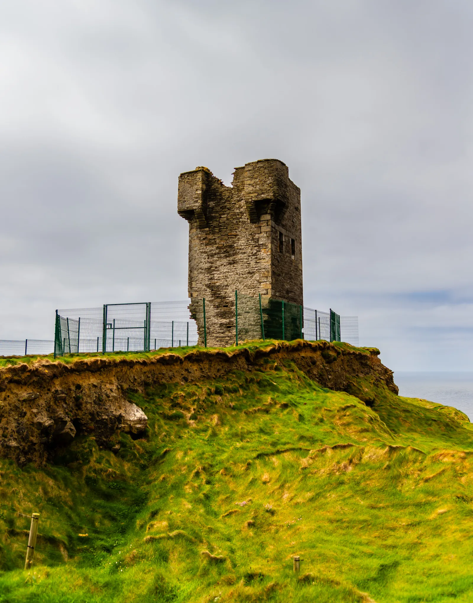 Hags head 1 2.B Ue4r K