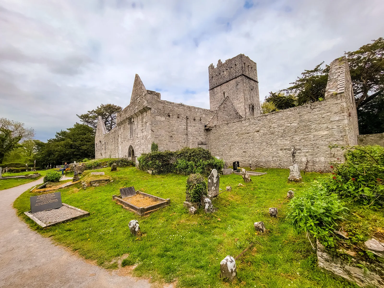 Muckross abbey 8.D0f9KE3P