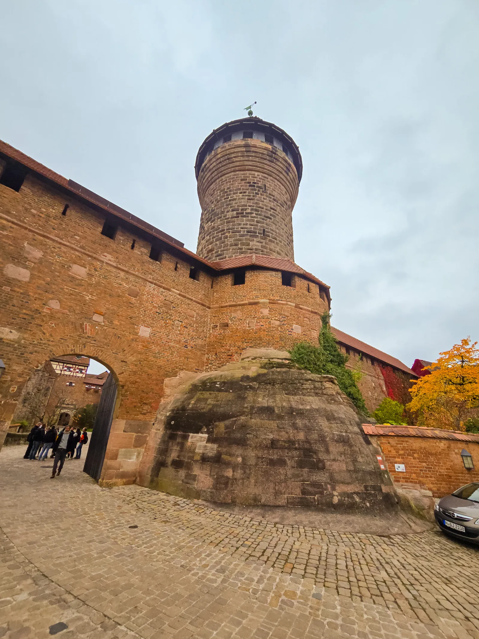 Nuremberg altstadt  4.DmHChPzZ