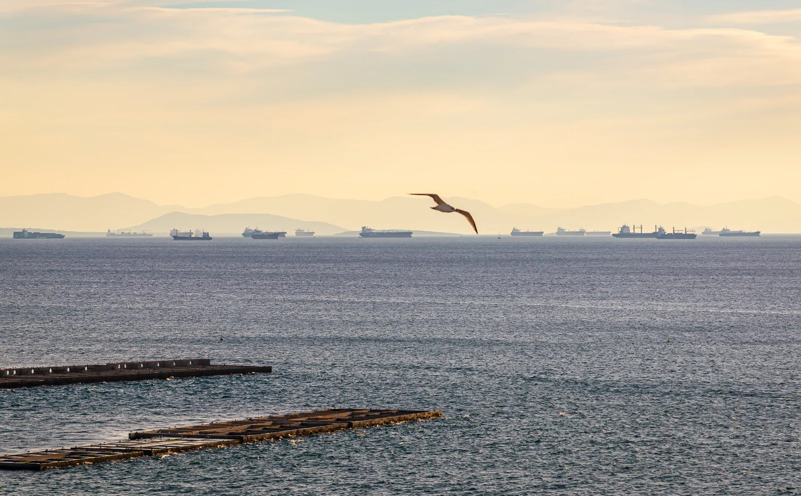 Piraeus.CkPBzuvl
