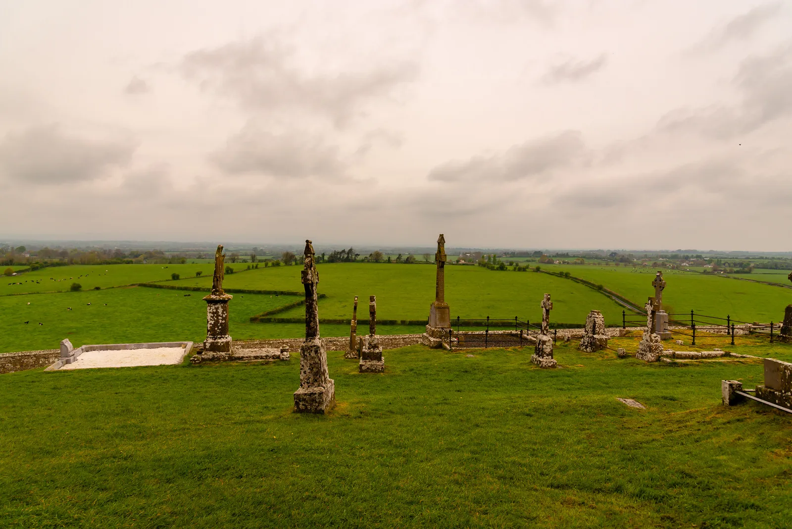 Rock of chasel celtic cross view.Cbty7PBz