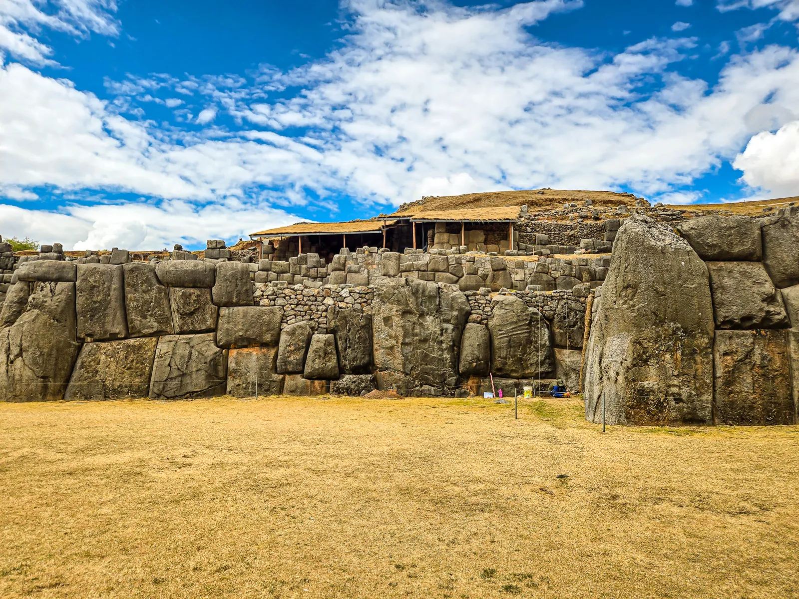 Sacsayhuaman stone walls 4.CWZF 41r