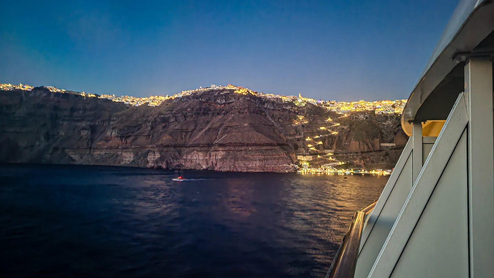 Santorini aft sunset.CeCSPnOH