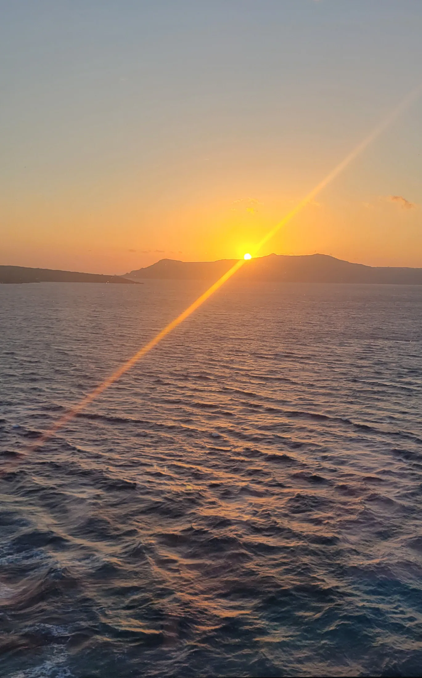 Santorini sunset.CZIml3O3