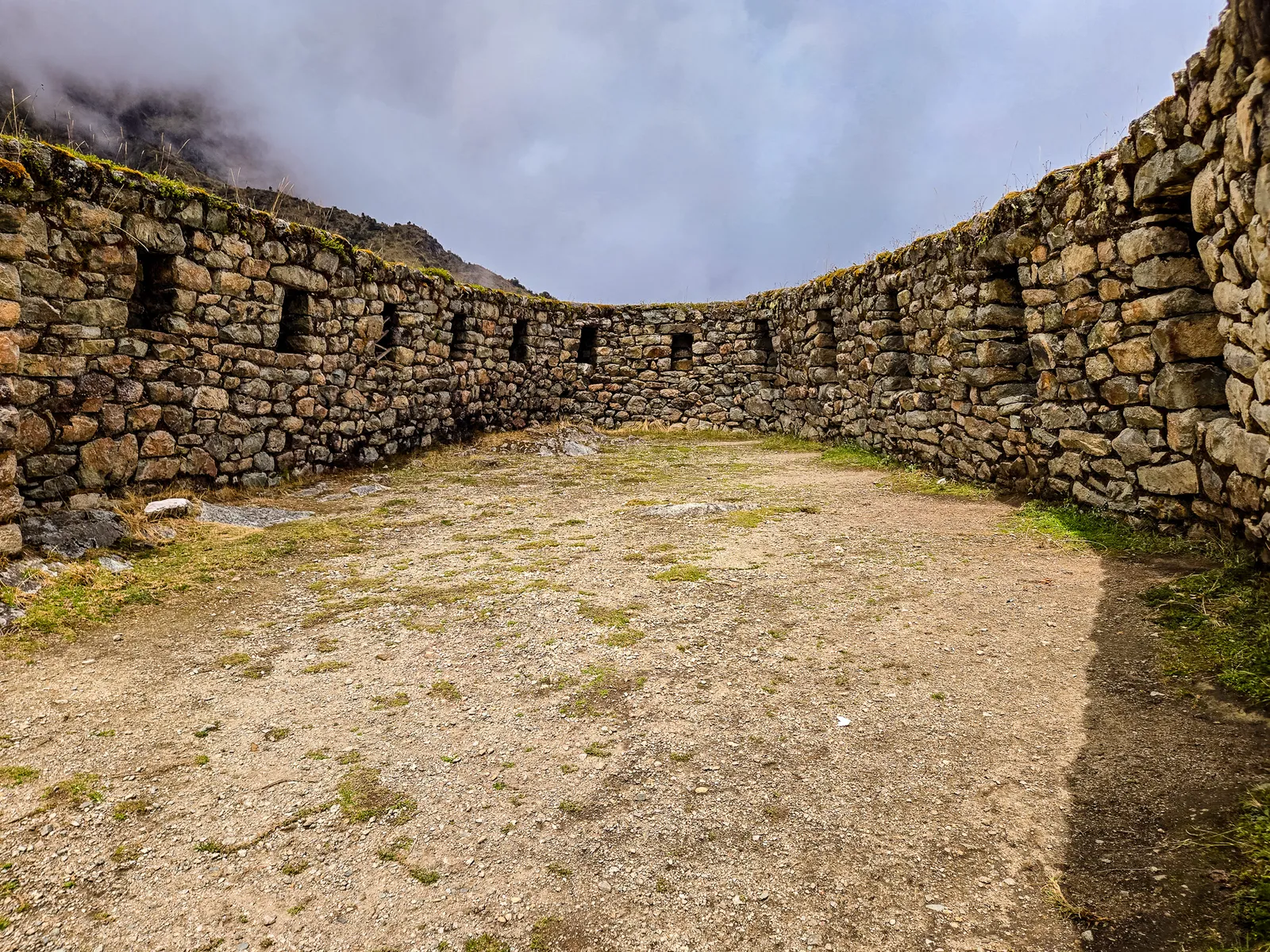 Sayacmarca fortress cloud forest 3.DGSOV H7