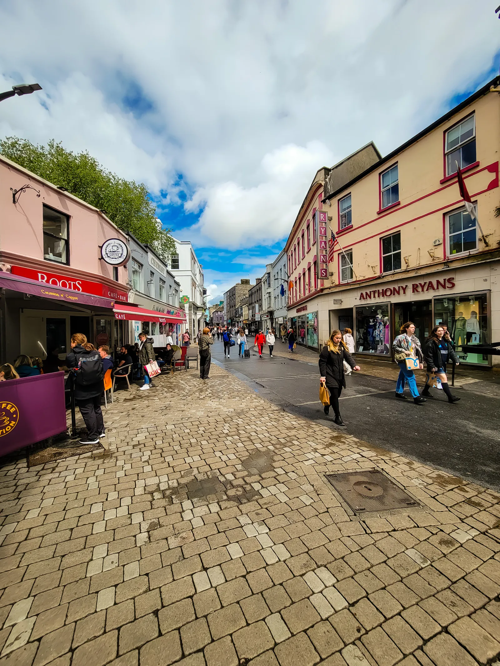 Shop street 2.CnCxtamV