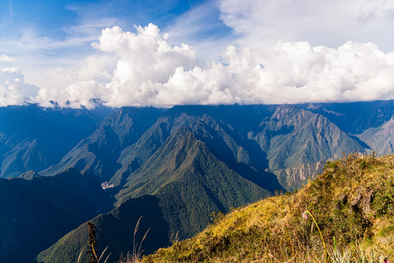 View from phutupatamarka campsite.KVYV5nNm